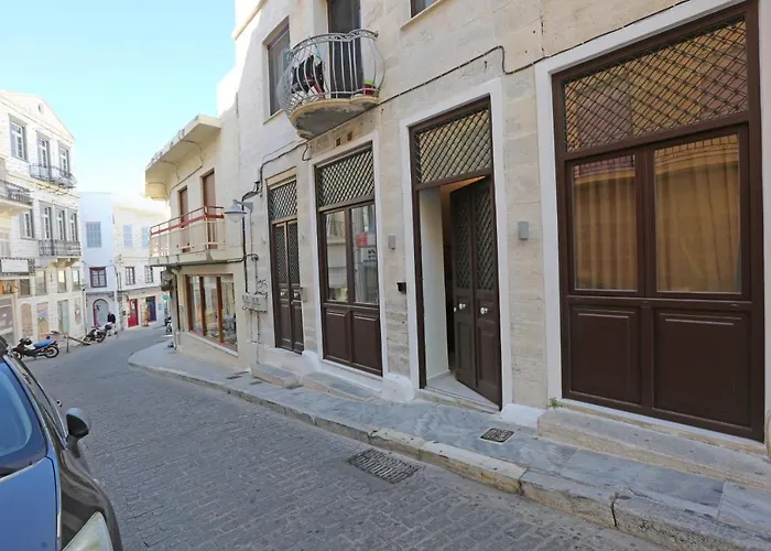One Suite Syros