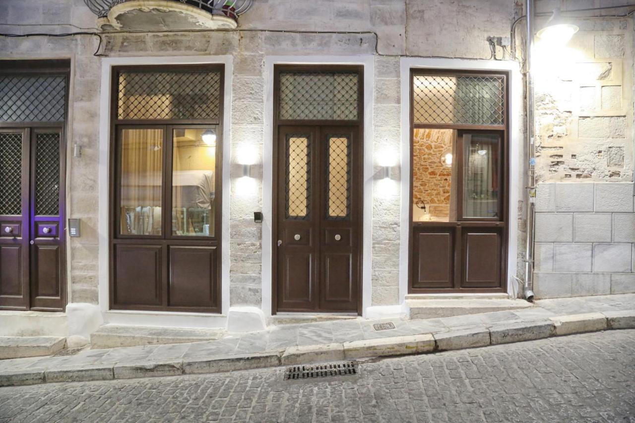 One Syros Apartament